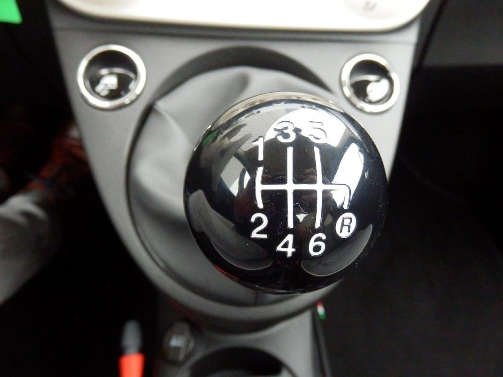 27879021-15.jpg