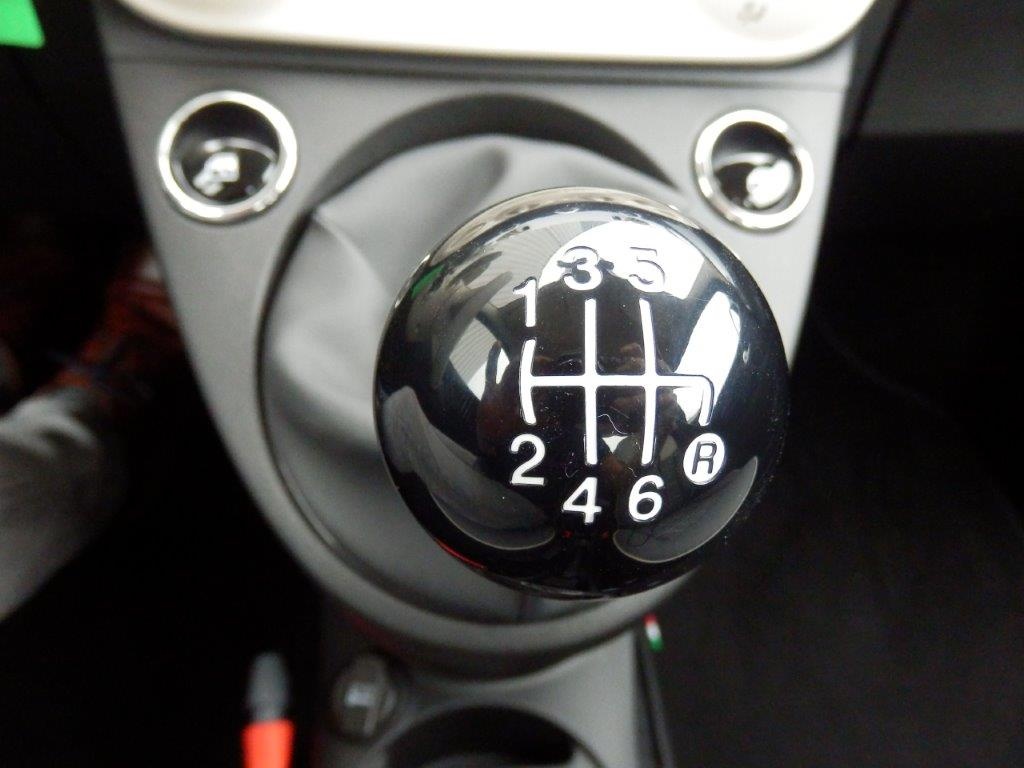27879021-15.jpg