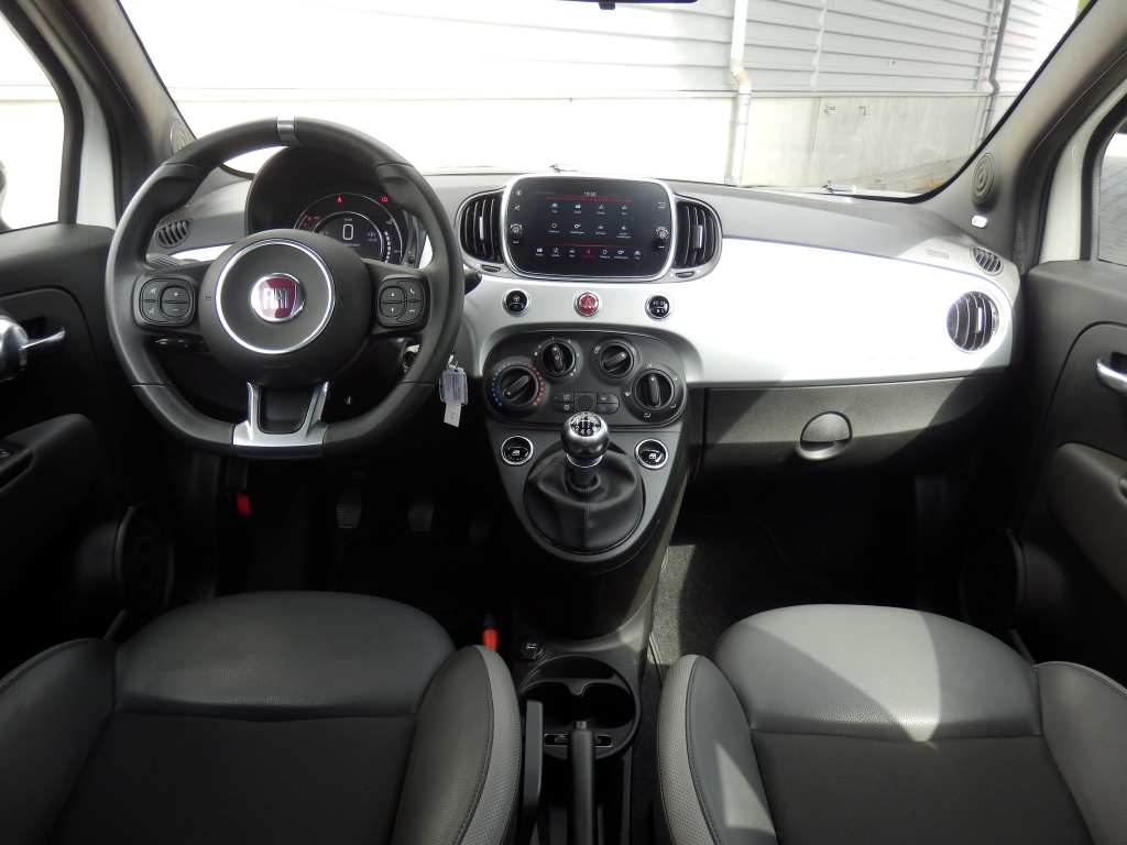 33042609-6.jpg