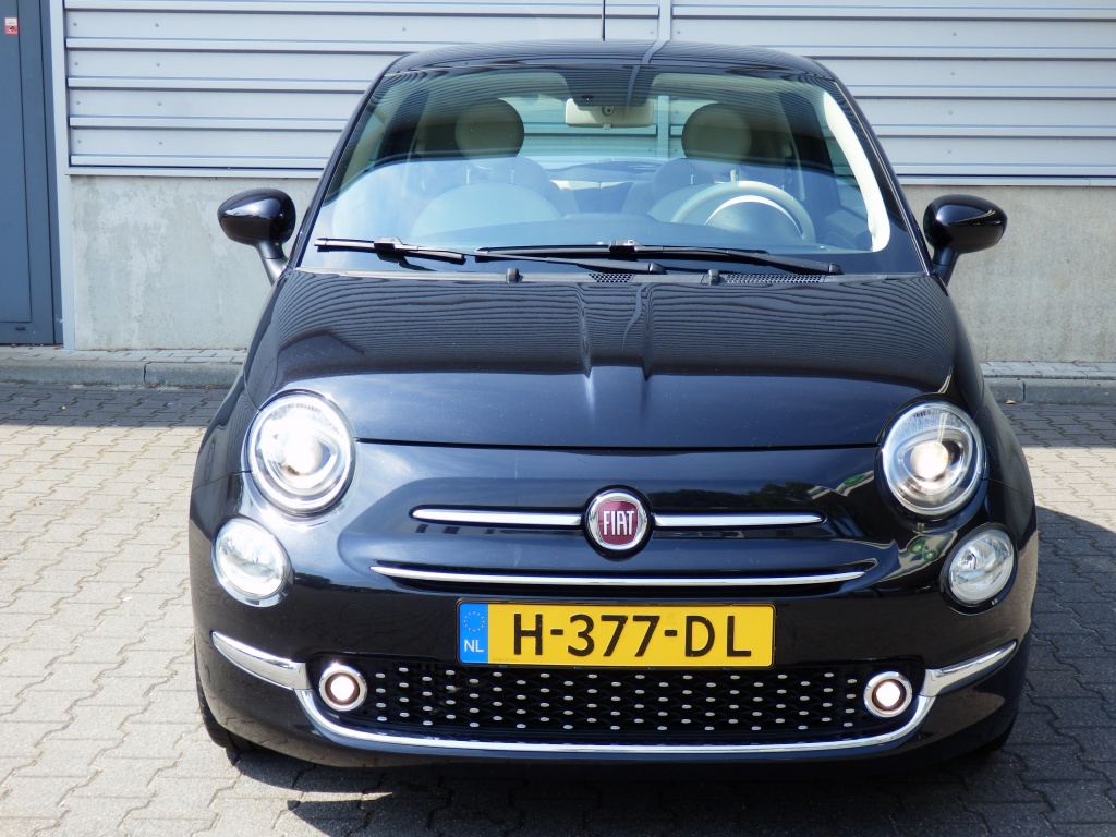 39767940-3.jpg