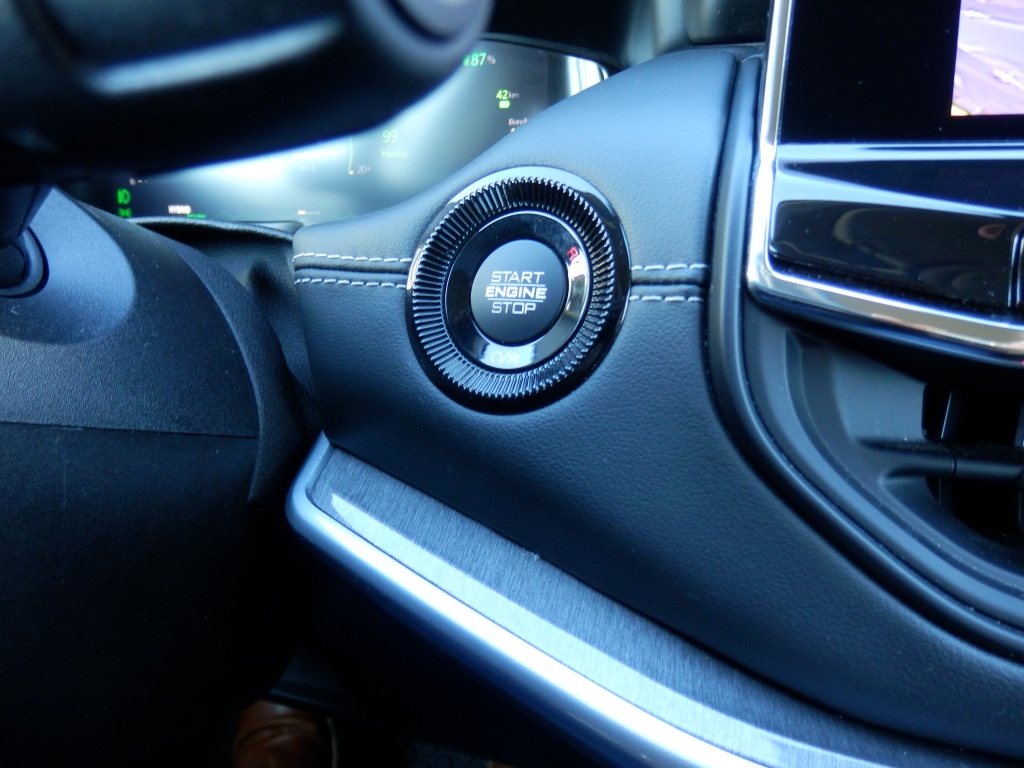 42693660-19.jpg