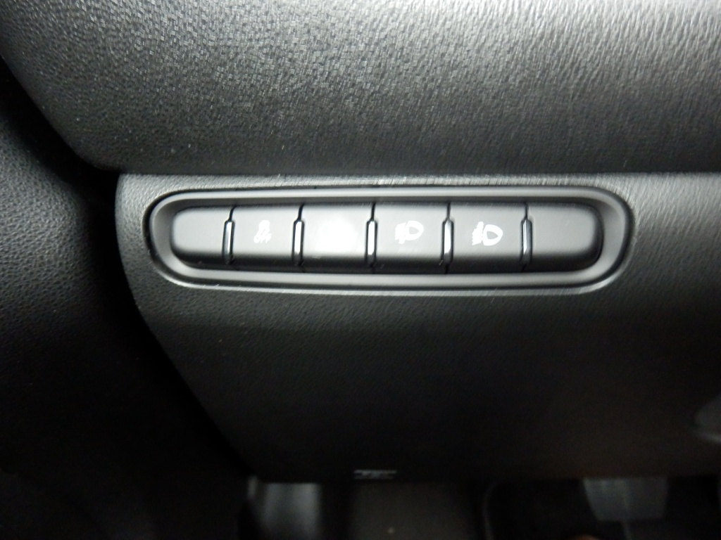 43163296-15.jpg