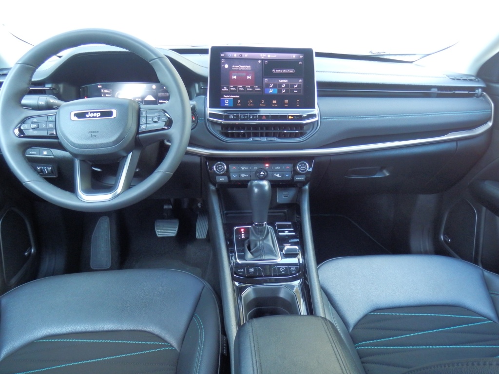 44214875-16.jpg