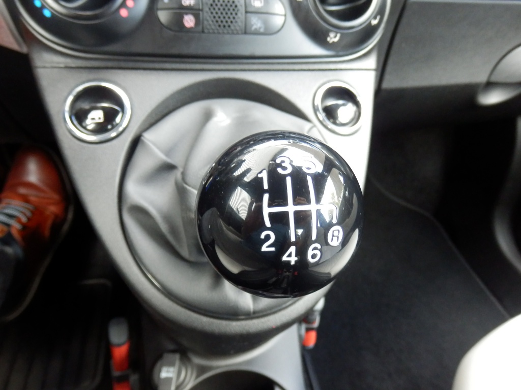 44228206-26.jpg