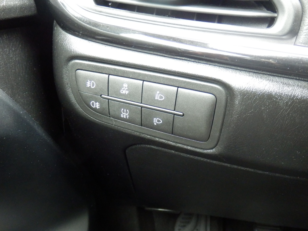 44485174-18.jpg