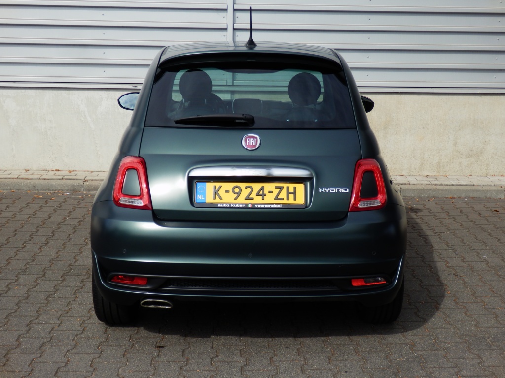 45083806-3.jpg