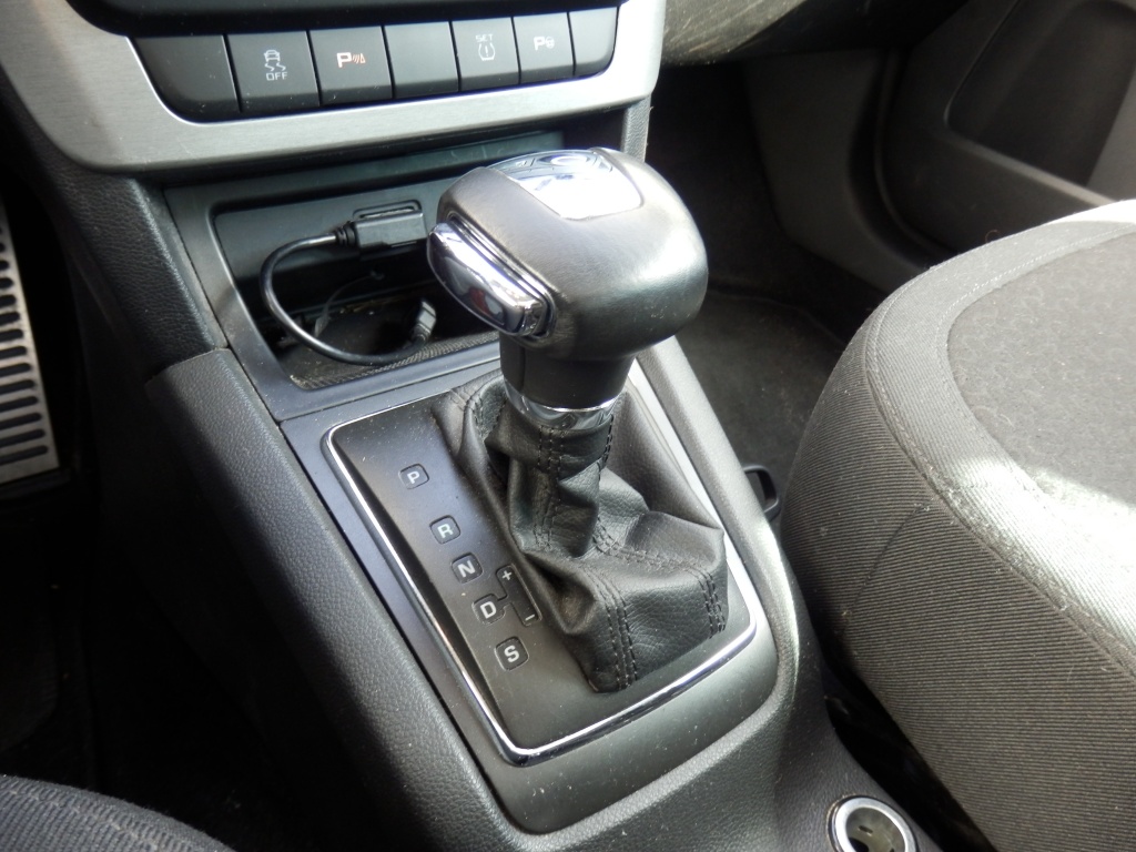 46915298-20.jpg
