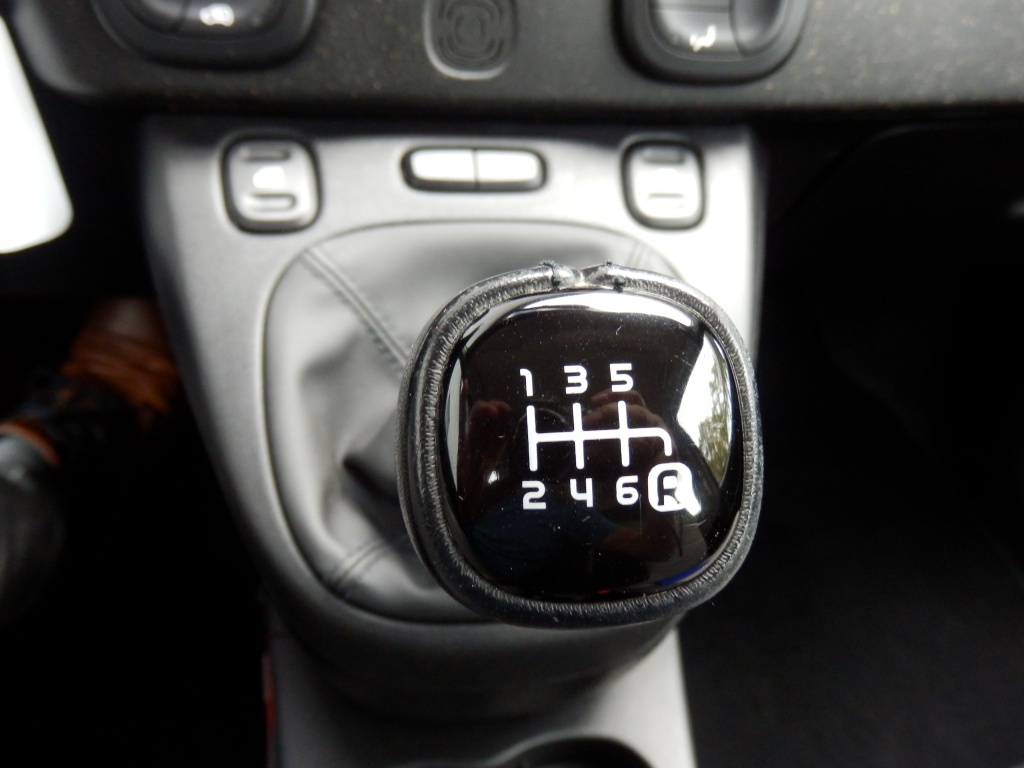47381042-21.jpg