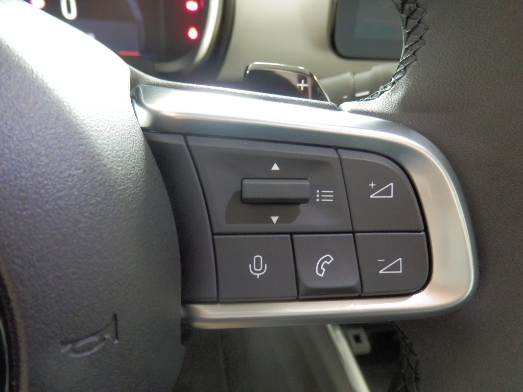 47676264-18.jpg