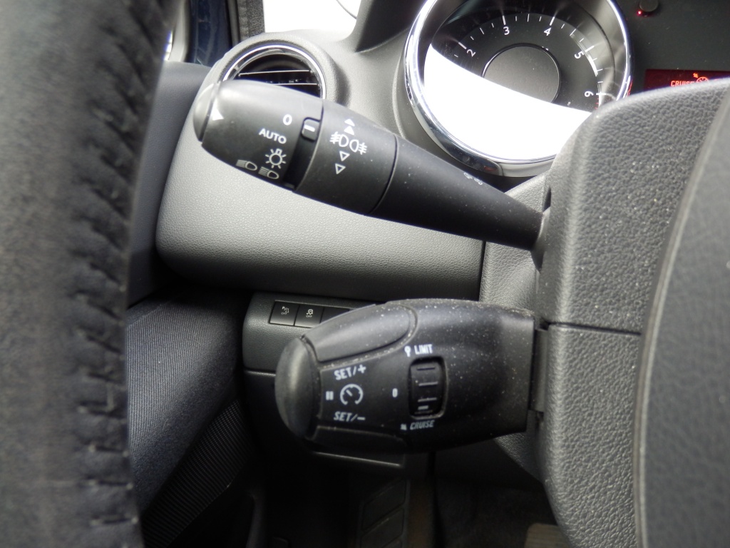 47899149-14.jpg