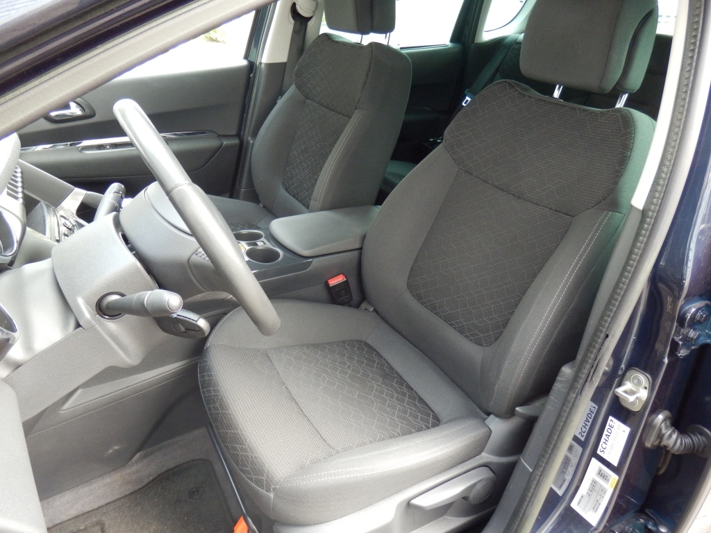47899149-6.jpg