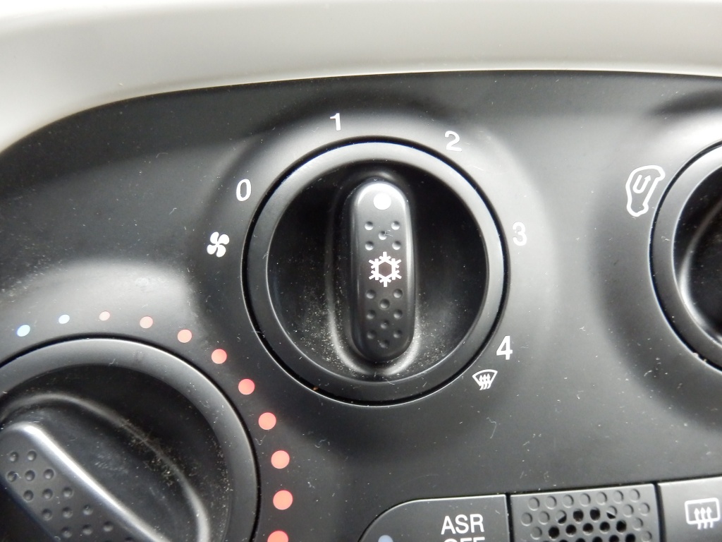 48405543-20.jpg