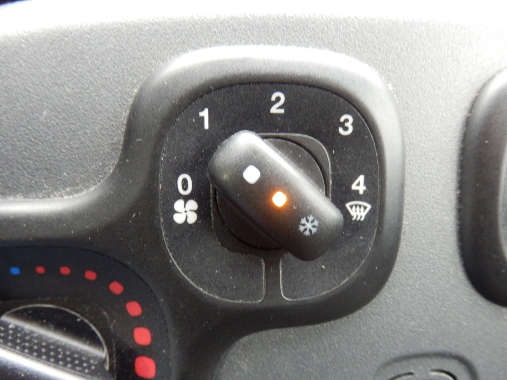 48491561-20.jpg