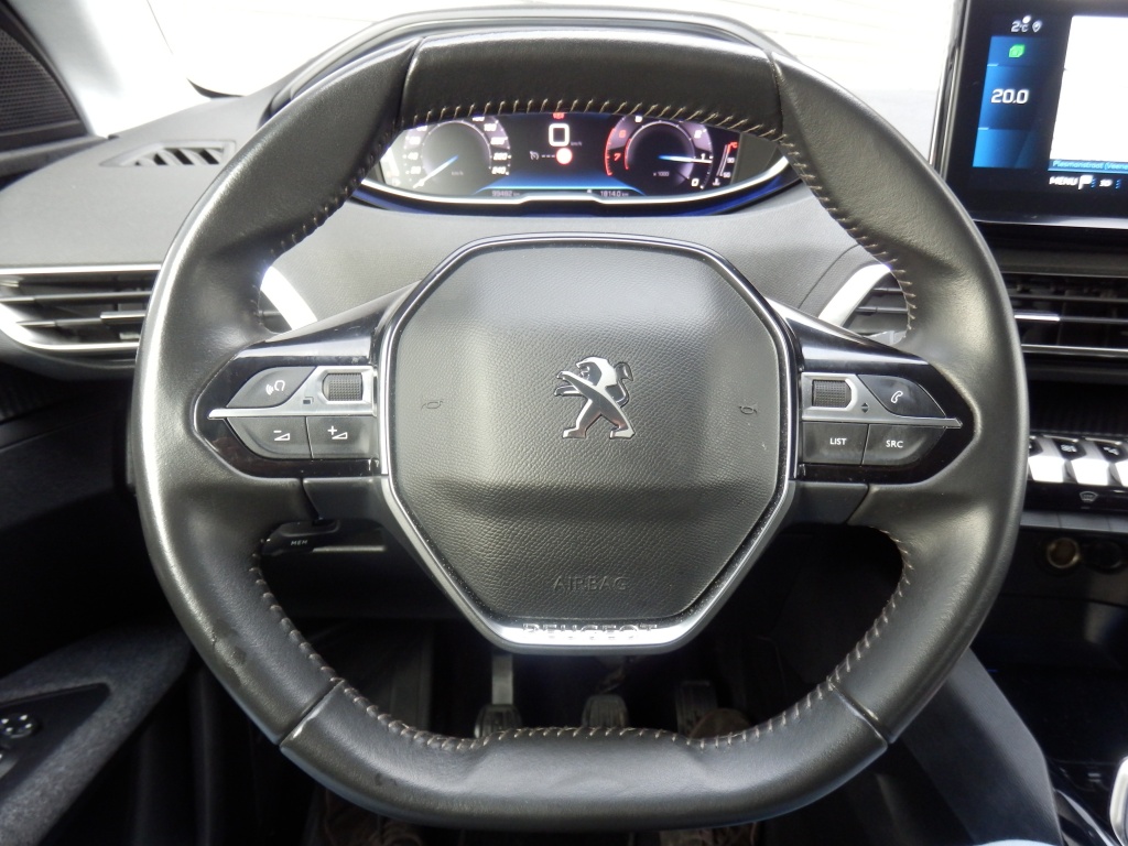 51079365-11.jpg