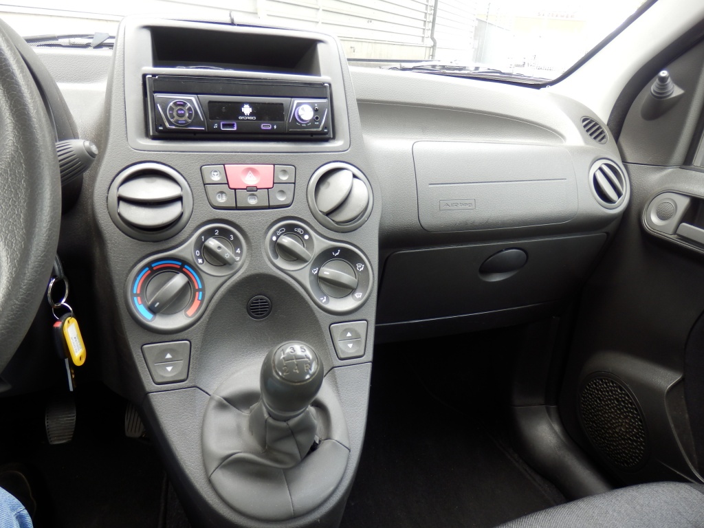 54036929-14.jpg