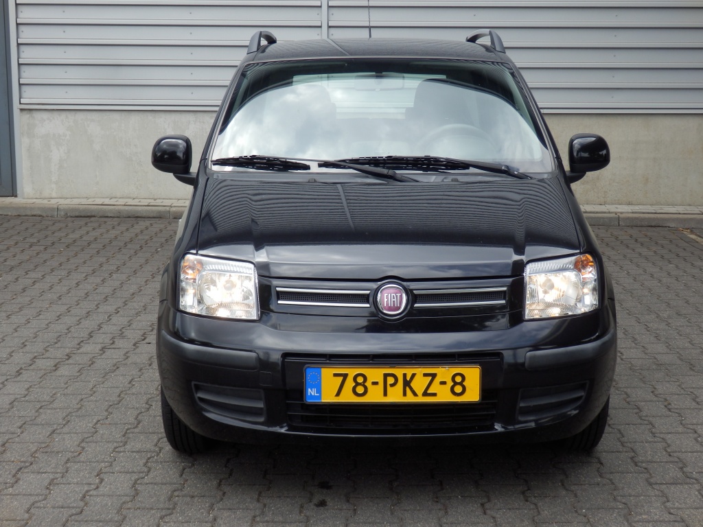 54036929-3.jpg